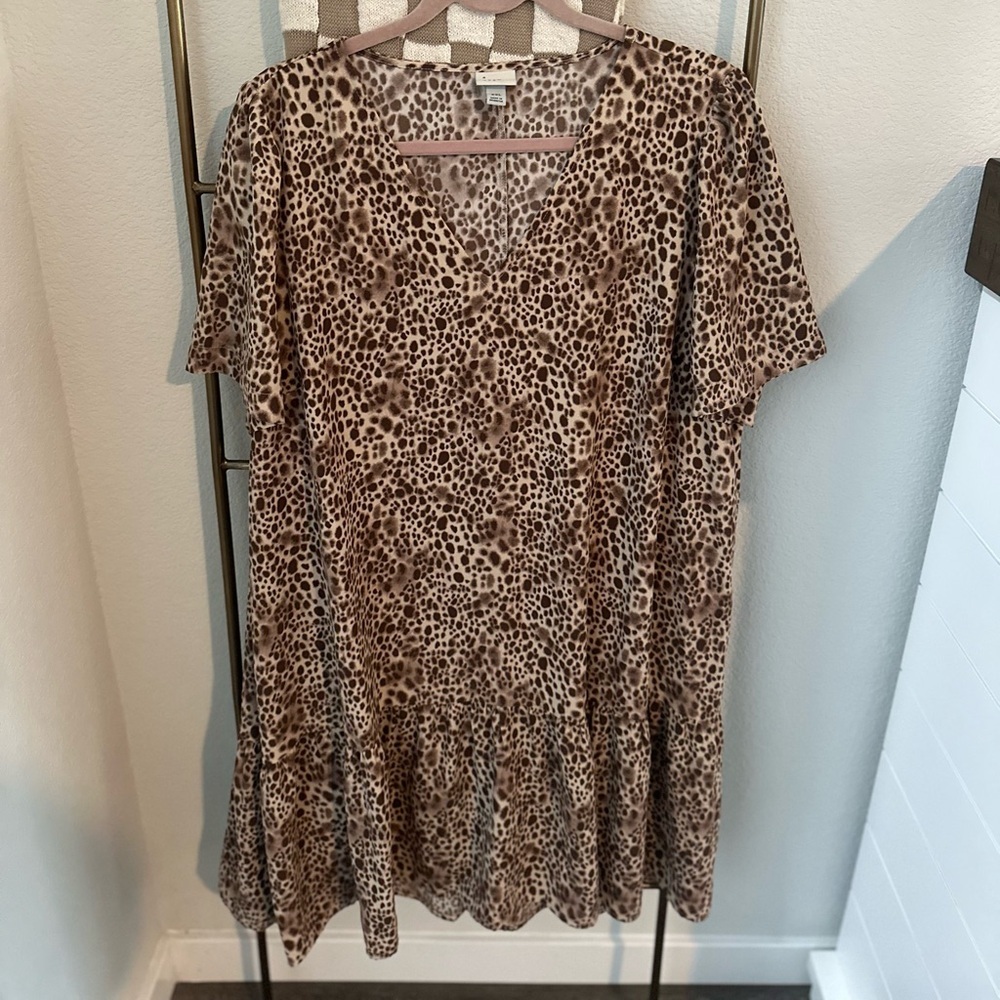 A‎ new day Leopard Print Dress size xxl
